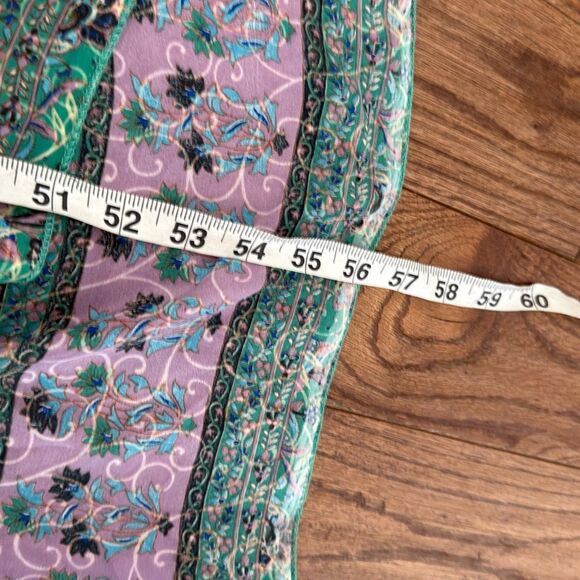 Chic Floral Midi Dress in Teal and Lavender - Picture 6 of 10